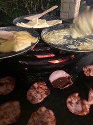 Raclette-au-brasero-la-BRA'CLETTE-de-BRASERO-LOCO